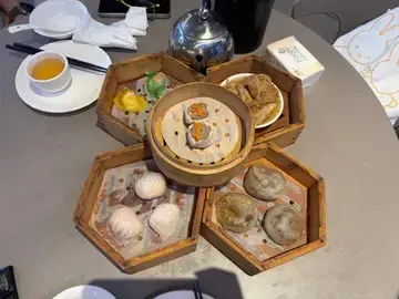 嘆點心 - photo via OpenRice
