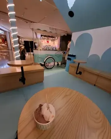 DAYVI GELATERIA - photo via OpenRice