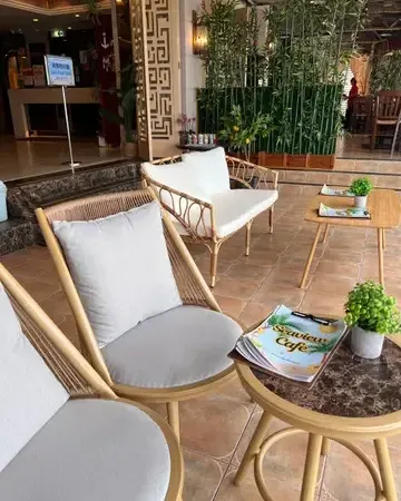 華威酒店 - photo via OpenRice