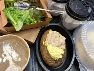 利華超級三文治 - photo via OpenRice