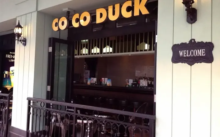 Co Co Duck - photo via OpenRice