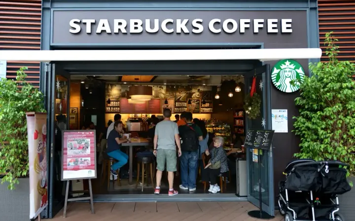 Starbucks Coffee - photo via OpenRice