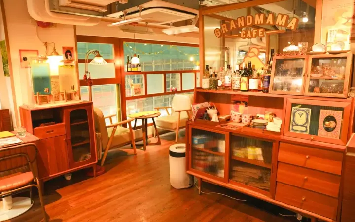 婆婆珈琲屋 - photo via OpenRice