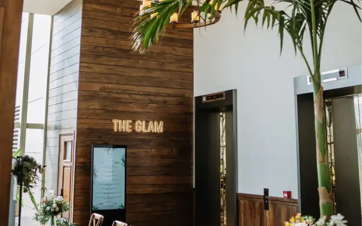 The Glam - photo via OpenRice