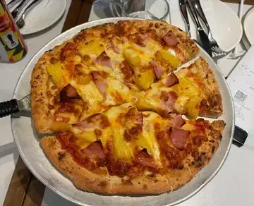 意粉屋 - photo via OpenRice