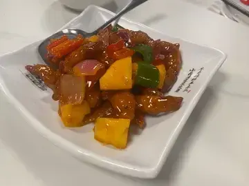 粵湘食 - photo via OpenRice